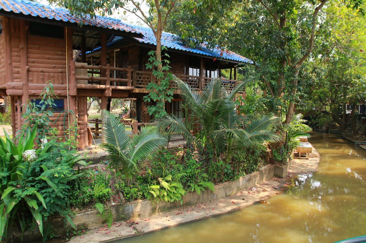 Hotel Papa'S Garden Doi Saket Exterior foto