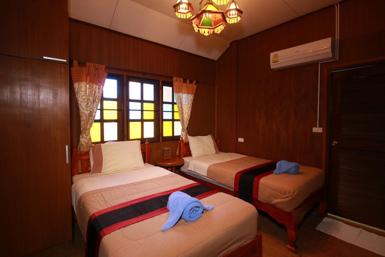 Hotel Papa'S Garden Doi Saket Exterior foto