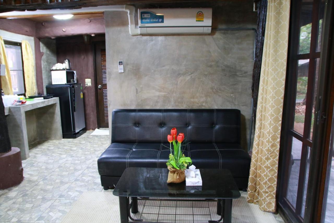 Hotel Papa'S Garden Doi Saket Exterior foto